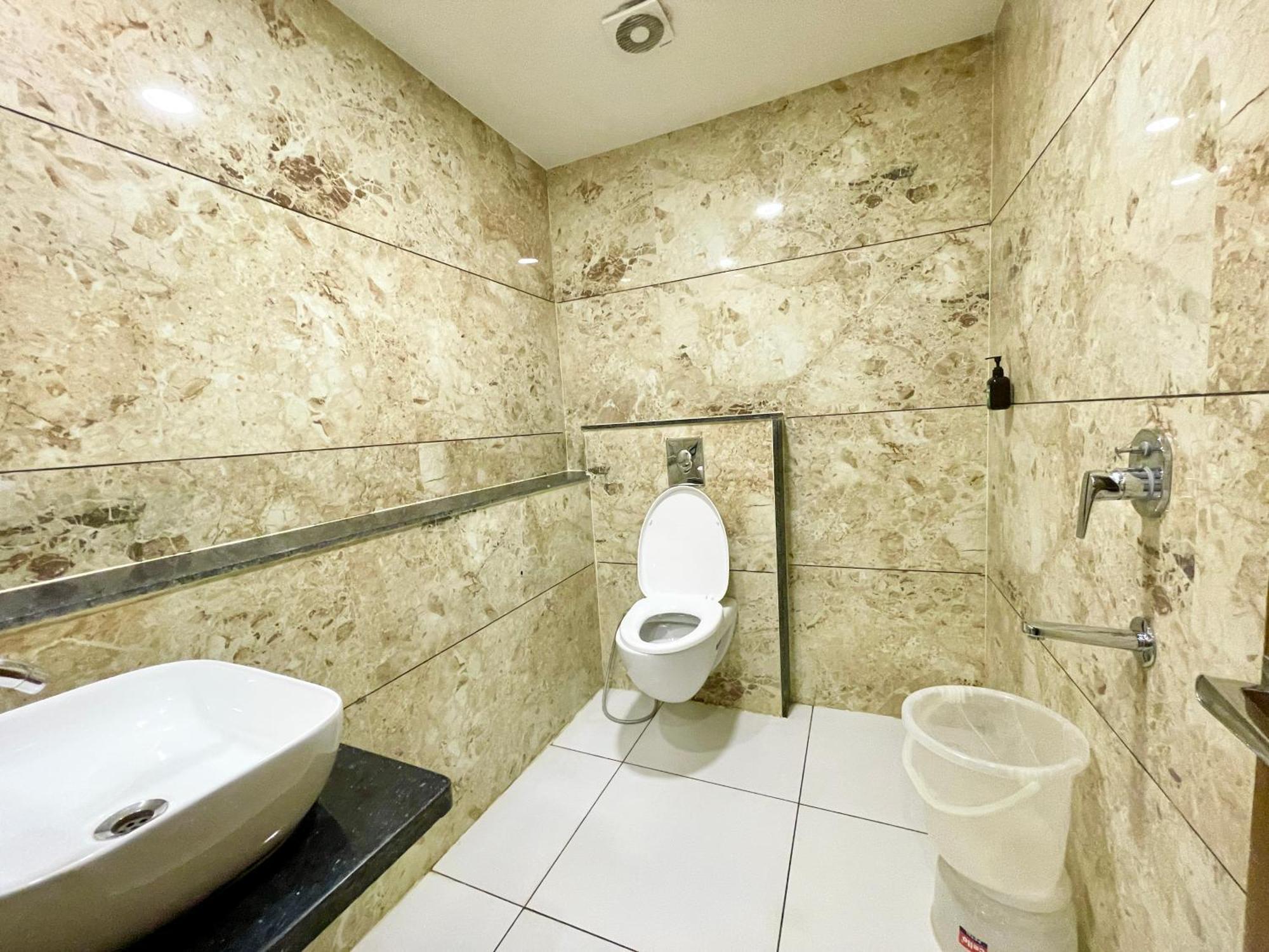 Hotel Xxxx Varanasi